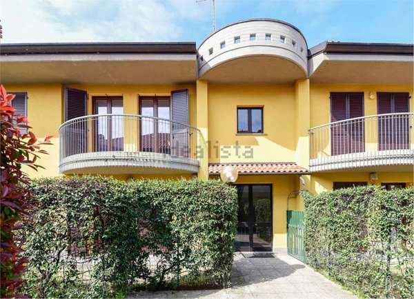 appartamento in vendita a Paderno Dugnano in zona Palazzolo Milanese