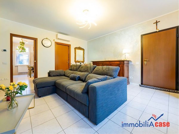 appartamento in vendita a Paderno Dugnano in zona Palazzolo Milanese