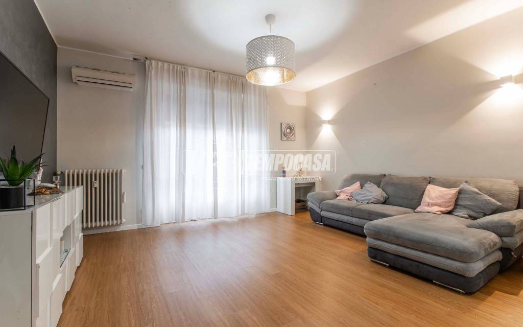 appartamento in vendita a Paderno Dugnano