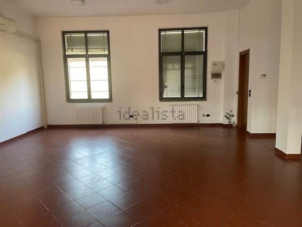 negozio in vendita a Paderno Dugnano