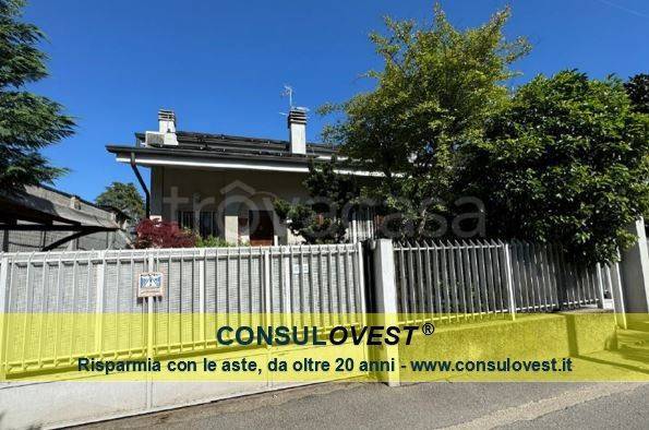 casa indipendente in vendita a Paderno Dugnano