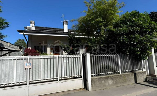 appartamento in vendita a Paderno Dugnano