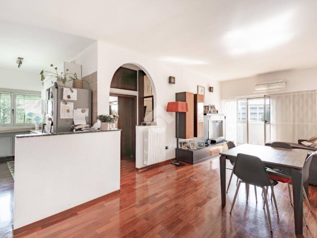 appartamento in vendita a Paderno Dugnano in zona Palazzolo Milanese