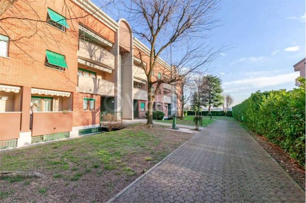 appartamento in vendita a Paderno Dugnano in zona Calderara