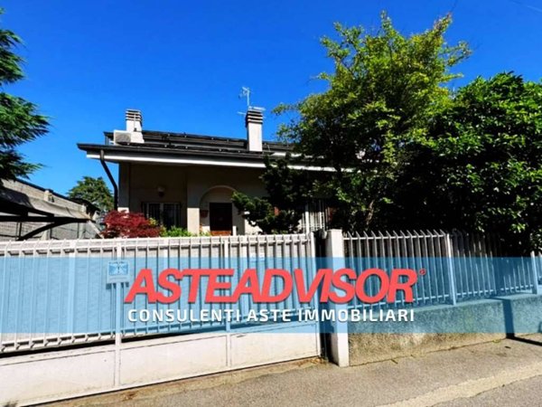 casa indipendente in vendita a Paderno Dugnano