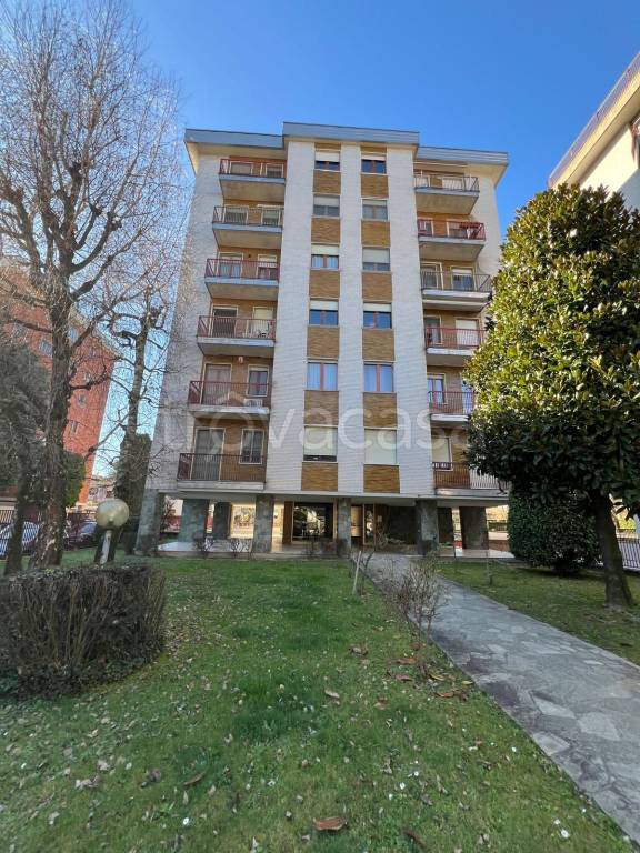 appartamento in vendita a Paderno Dugnano