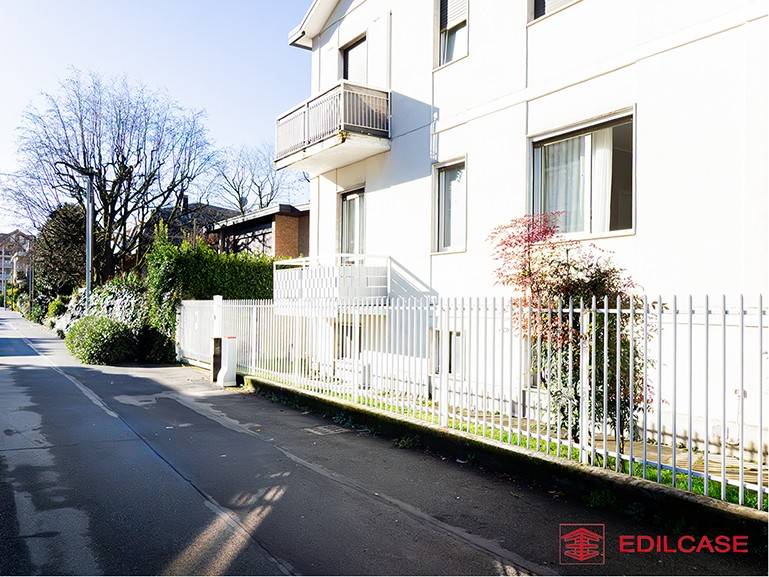 appartamento in vendita a Paderno Dugnano in zona Palazzolo Milanese