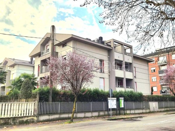 appartamento in vendita a Paderno Dugnano