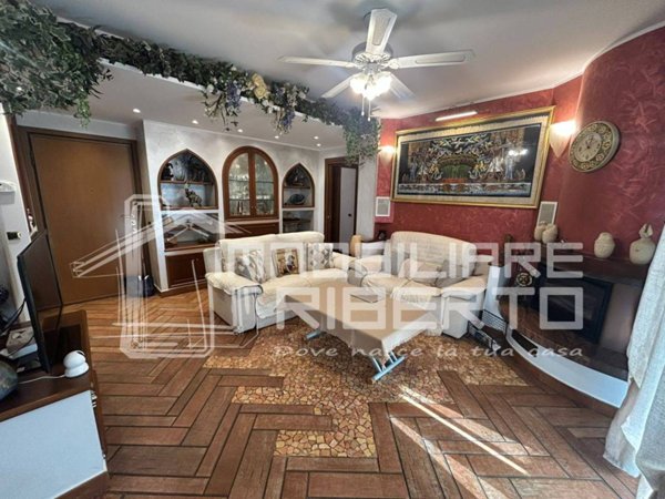 appartamento in vendita a Paderno Dugnano in zona Calderara