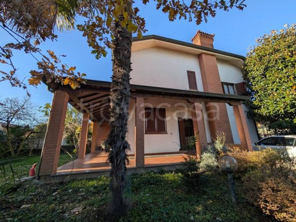casa indipendente in vendita a Paderno Dugnano