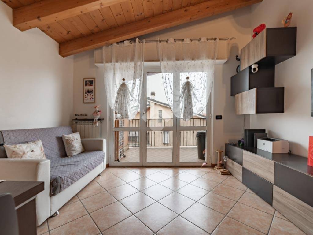 appartamento in vendita a Paderno Dugnano in zona Cassina Amata