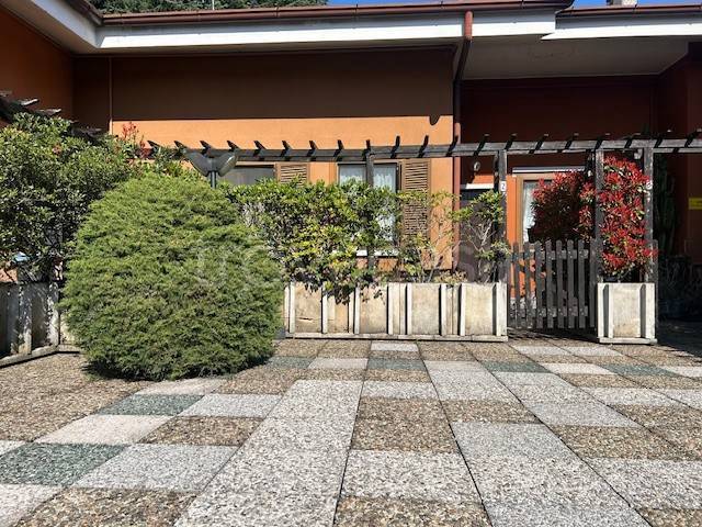 casa indipendente in vendita a Paderno Dugnano