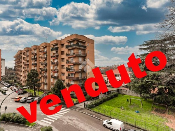 appartamento in vendita a Paderno Dugnano in zona Palazzolo Milanese
