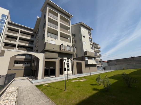 appartamento in vendita a Paderno Dugnano in zona Palazzolo Milanese