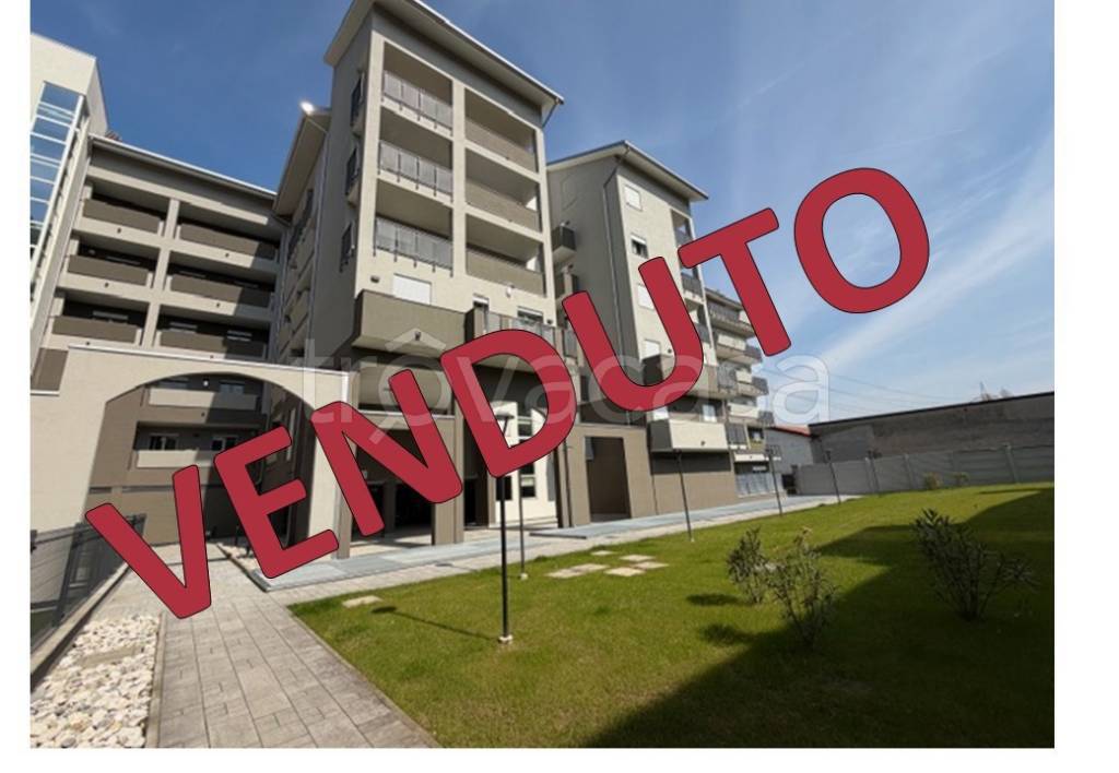 appartamento in vendita a Paderno Dugnano in zona Palazzolo Milanese