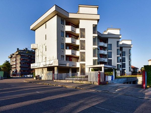 appartamento in vendita a Paderno Dugnano in zona Cassina Amata