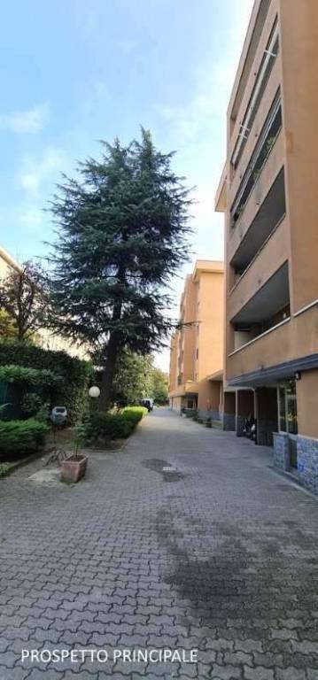 appartamento in vendita a Paderno Dugnano in zona Calderara