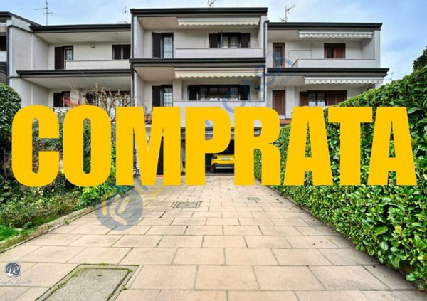 casa indipendente in vendita a Paderno Dugnano in zona Cassina Amata