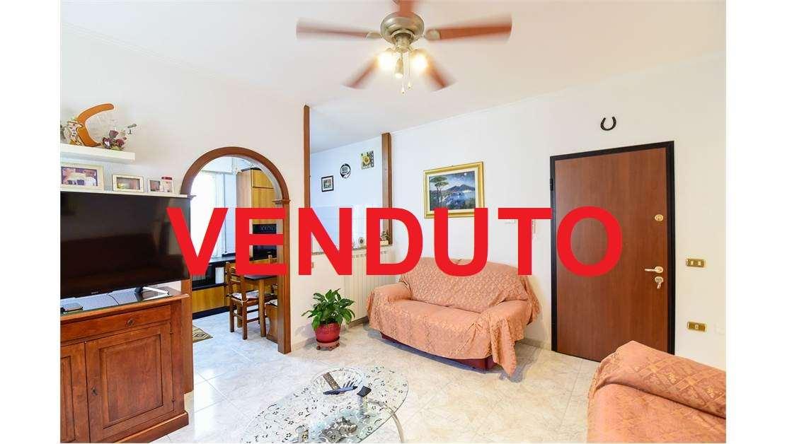 appartamento in vendita a Paderno Dugnano in zona Calderara