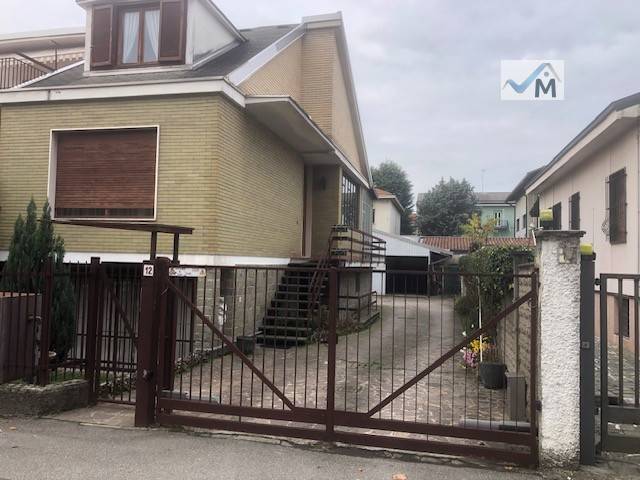 appartamento in vendita a Paderno Dugnano in zona Palazzolo Milanese