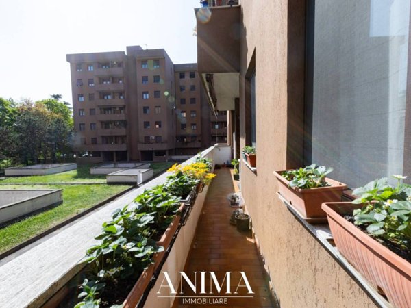 appartamento in vendita a Paderno Dugnano in zona Incirano