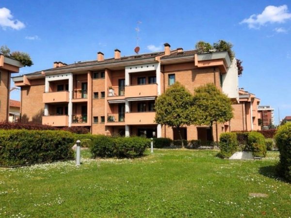 appartamento in vendita a Paderno Dugnano in zona Palazzolo Milanese