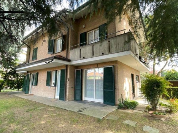 casa indipendente in vendita a Paderno Dugnano in zona Palazzolo Milanese