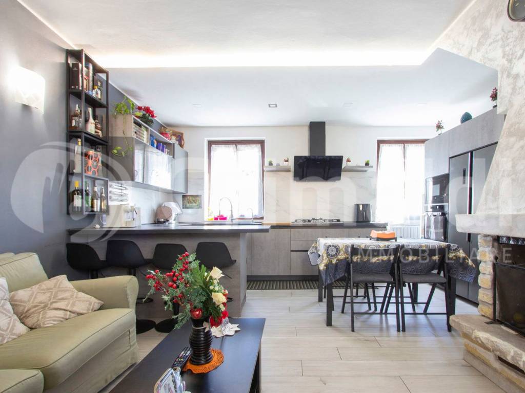 appartamento in vendita a Paderno Dugnano in zona Palazzolo Milanese