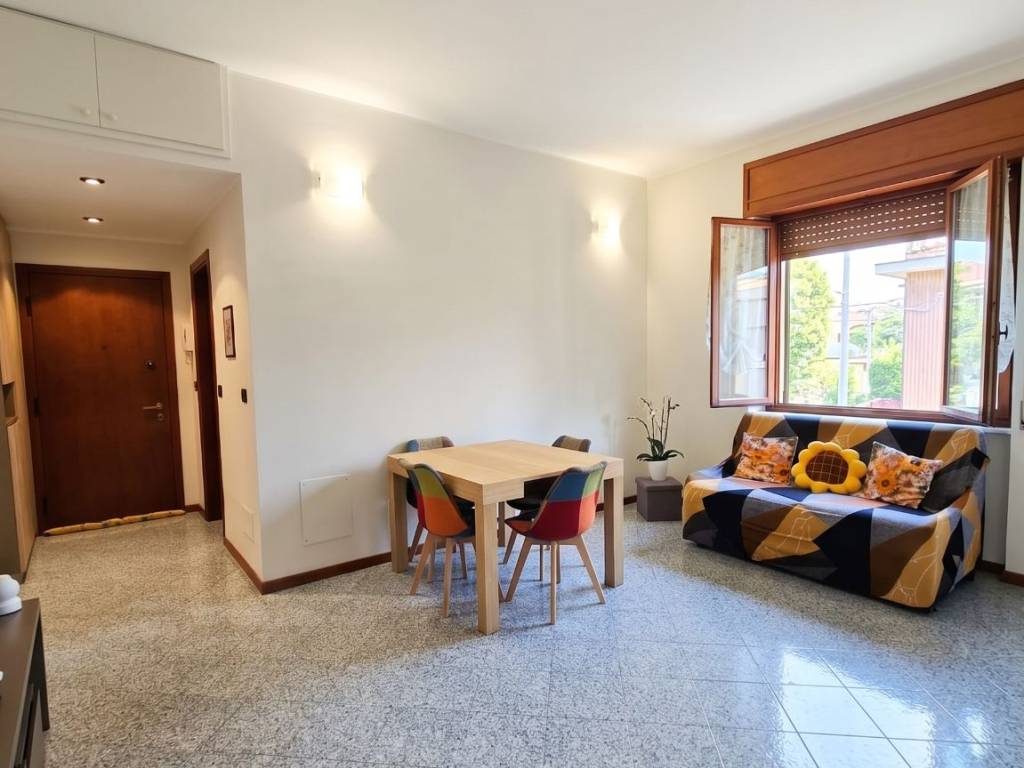 appartamento in vendita a Paderno Dugnano in zona Palazzolo Milanese
