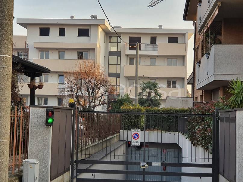 appartamento in vendita a Paderno Dugnano