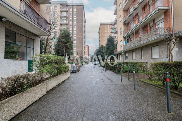 appartamento in vendita a Paderno Dugnano in zona Palazzolo Milanese