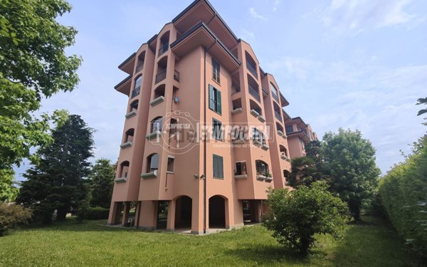 appartamento in vendita a Paderno Dugnano