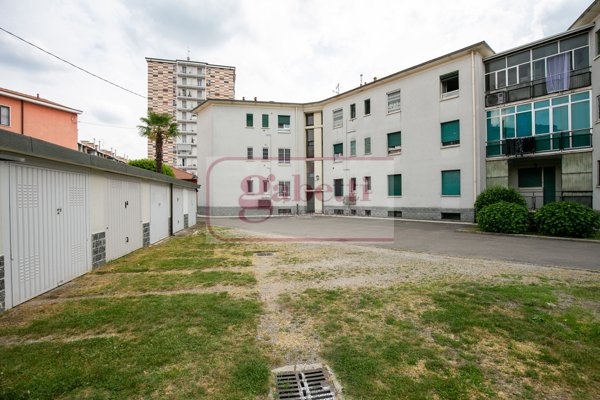 appartamento in vendita a Paderno Dugnano in zona Palazzolo Milanese