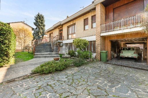 casa indipendente in vendita a Paderno Dugnano