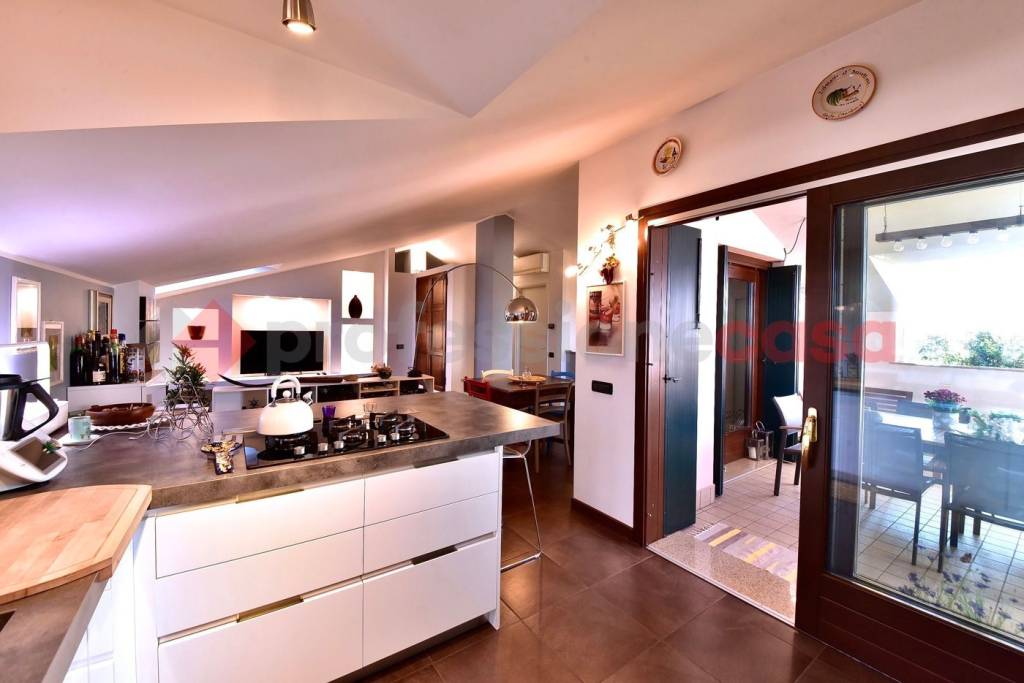 appartamento in vendita a Paderno Dugnano in zona Palazzolo Milanese