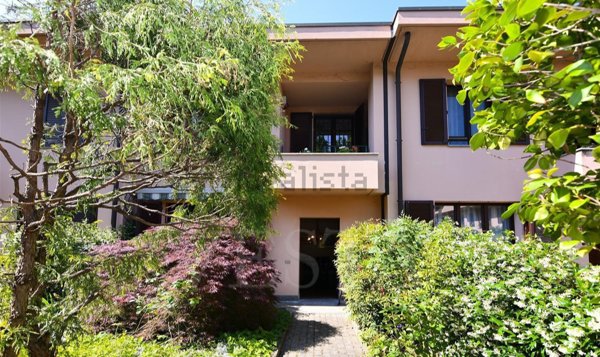 casa indipendente in vendita a Paderno Dugnano in zona Palazzolo Milanese