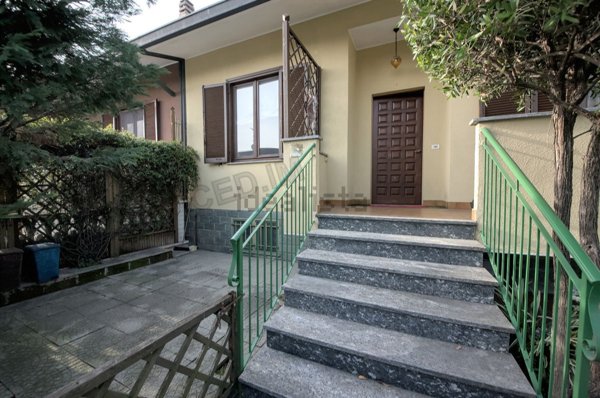 casa indipendente in vendita a Paderno Dugnano