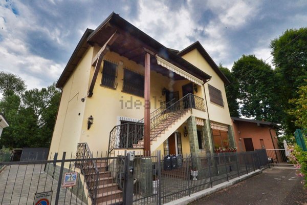 appartamento in vendita a Paderno Dugnano in zona Palazzolo Milanese