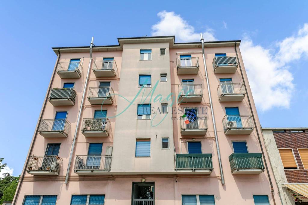 appartamento in vendita a Paderno Dugnano in zona Calderara