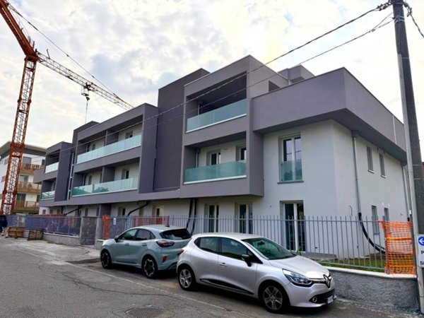 appartamento in vendita a Paderno Dugnano in zona Palazzolo Milanese