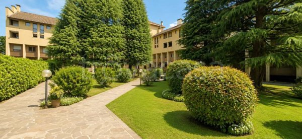appartamento in vendita a Paderno Dugnano
