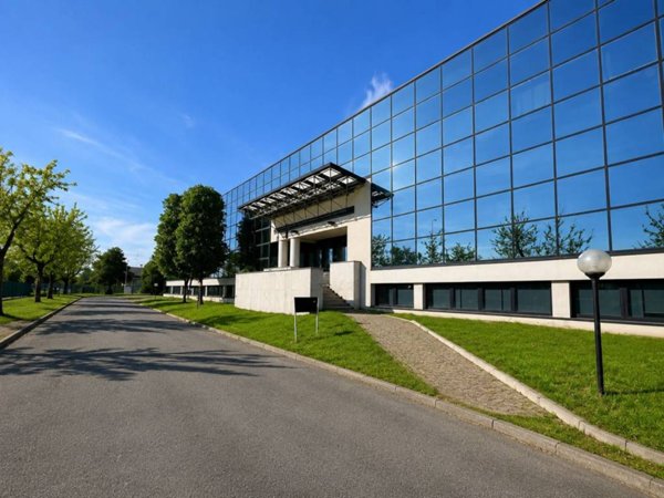 intera palazzina in vendita a Paderno Dugnano