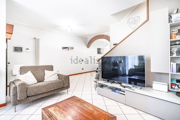 casa indipendente in vendita a Paderno Dugnano
