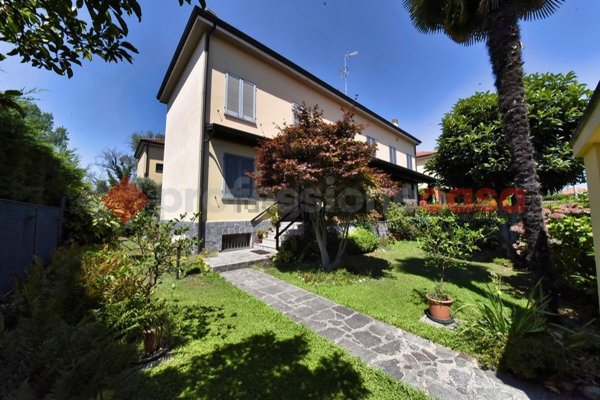 casa indipendente in vendita a Paderno Dugnano