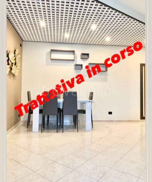 appartamento in vendita a Paderno Dugnano in zona Cassina Amata