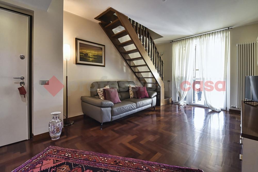 appartamento in vendita a Paderno Dugnano in zona Palazzolo Milanese