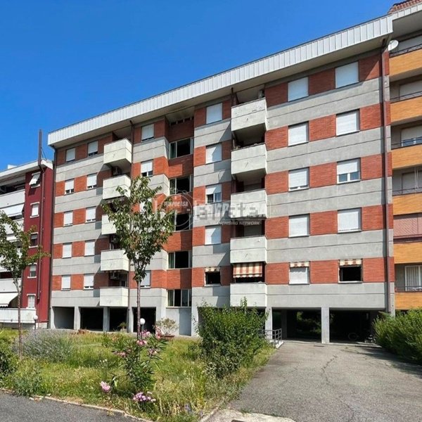 appartamento in vendita a Paderno Dugnano in zona Calderara