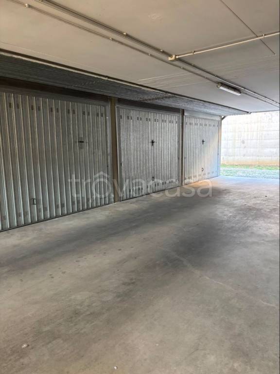 box auto in vendita a Paderno Dugnano
