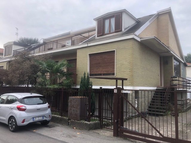 appartamento in vendita a Paderno Dugnano in zona Palazzolo Milanese