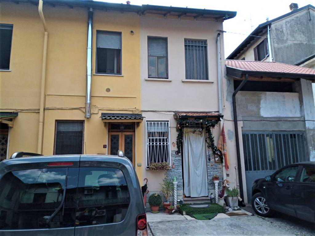 casa indipendente in vendita a Paderno Dugnano